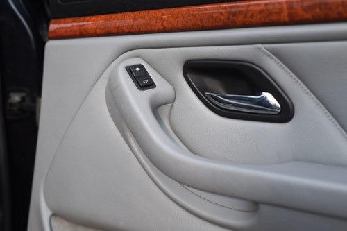 2000 Alpina B10 3.3 Saloon - Manual In vendita (immagine 34 di 180)