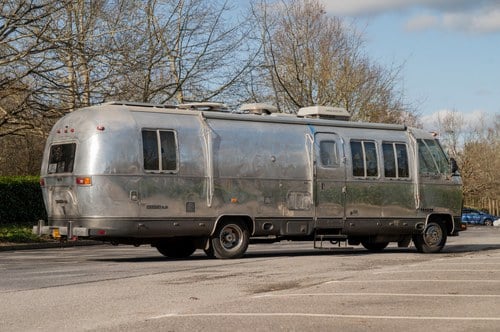 1991 Airstream Classic 300LE In vendita (immagine 15 di 221)