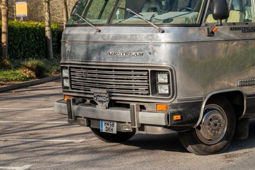 1991 Airstream Classic 300LE In vendita (immagine 88 di 221)