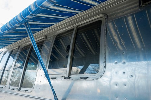 1991 Airstream Classic 300LE In vendita (immagine 94 di 221)