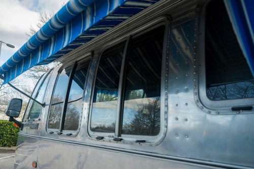 1991 Airstream Classic 300LE In vendita (immagine 95 di 221)