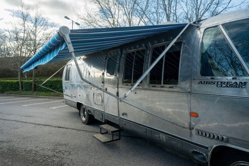 1991 Airstream Classic 300LE In vendita (immagine 108 di 221)