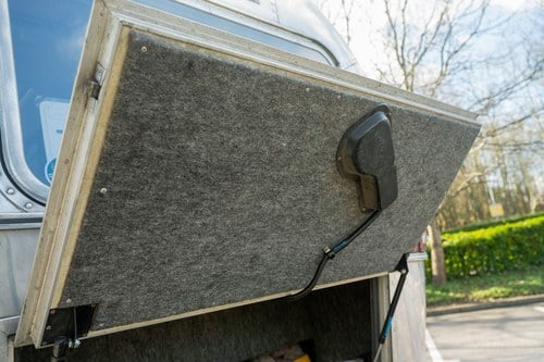 1991 Airstream Classic 300LE In vendita (immagine 175 di 221)