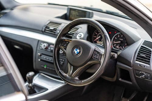 2007 BMW 130i LE M Sport (E87) 1 of 160 In vendita (immagine 102 di 159)