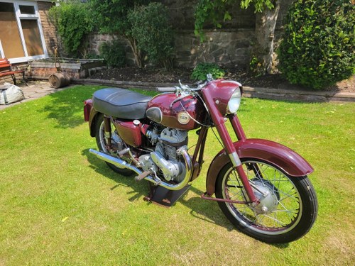 1957 Ariel VB 600 Te koop (foto 1 van 21)