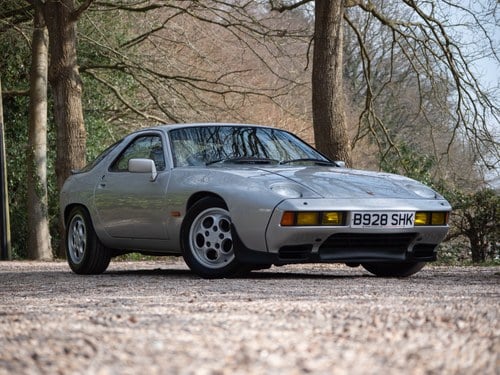 1984 Porsche 928 S2 till salu (bild 3 av 403)