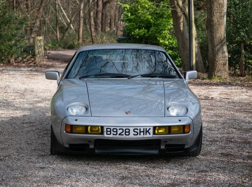 1984 Porsche 928 S2 till salu (bild 12 av 403)