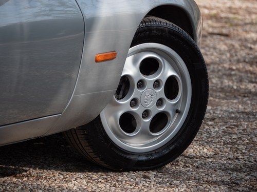 1984 Porsche 928 S2 till salu (bild 24 av 403)