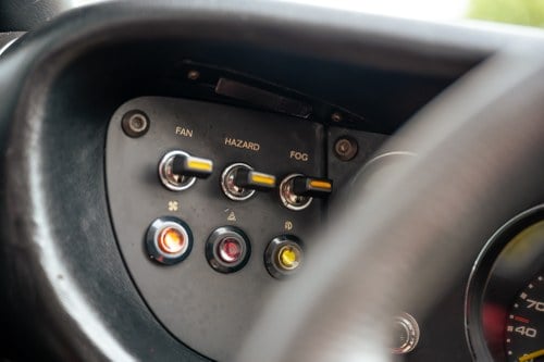 1975 Ferrari 208GT4 Dino LHD zum Verkauf (Bild 76 von 155)