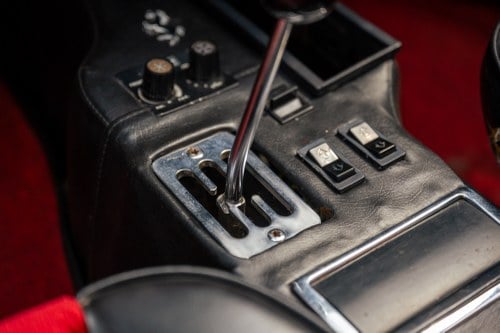 1975 Ferrari 208GT4 Dino LHD zum Verkauf (Bild 81 von 155)