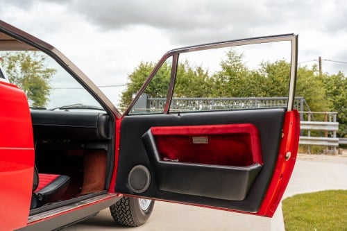 1975 Ferrari 208GT4 Dino LHD zum Verkauf (Bild 106 von 155)