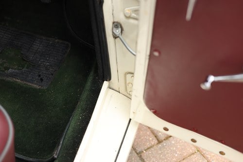 1967 Morris Minor Pickup Te koop (foto 27 van 242)