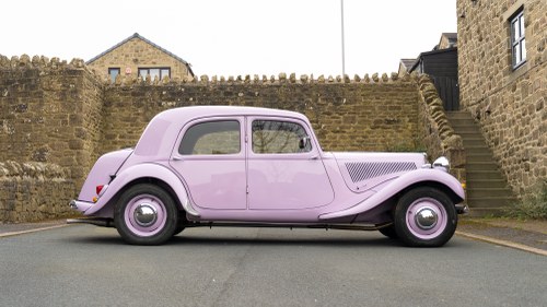 1954 Citroën Traction Avant Light Fifteen In vendita (immagine 4 di 243)