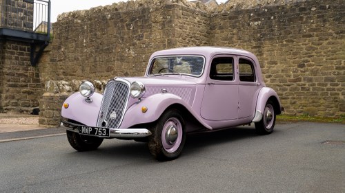 1954 Citroën Traction Avant Light Fifteen In vendita (immagine 8 di 243)