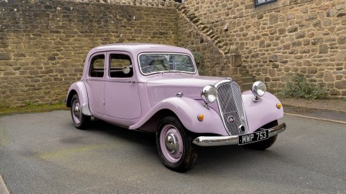 1954 Citroën Traction Avant Light Fifteen In vendita (immagine 11 di 243)