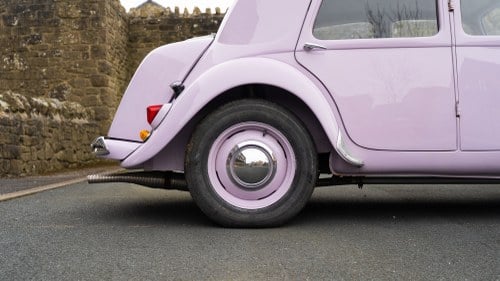 1954 Citroën Traction Avant Light Fifteen In vendita (immagine 34 di 243)