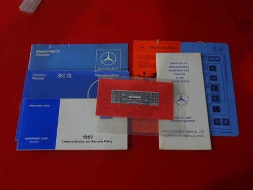 1982 Mercedes-Benz R107 380SL Convertible 3,8L V8 For Sale (picture 123 of 125)