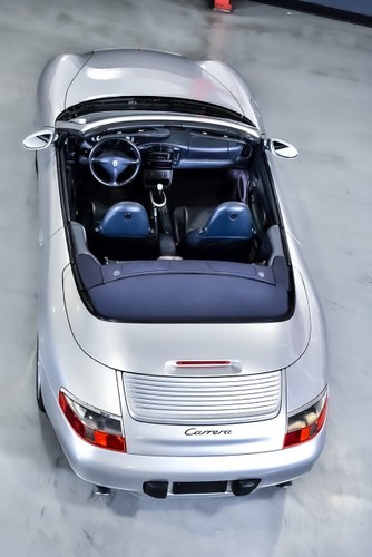 2000 Porsche 996 (911) Carrera Convertible 3,4L à venda (imagem 70 de 83)