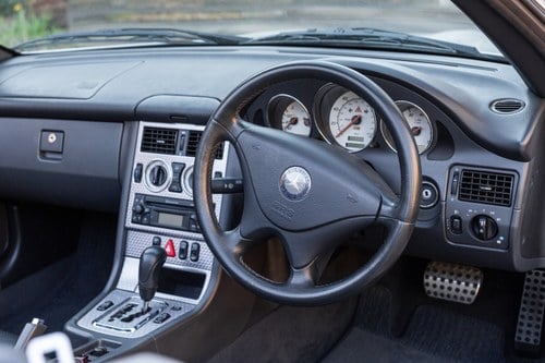 2004 Mercedes-Benz R170 SLK230 For Sale (picture 38 of 107)