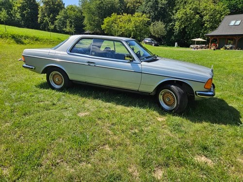 1984 Mercedes-Benz C123 280CE Automatic à vendre (picture 10 of 125)