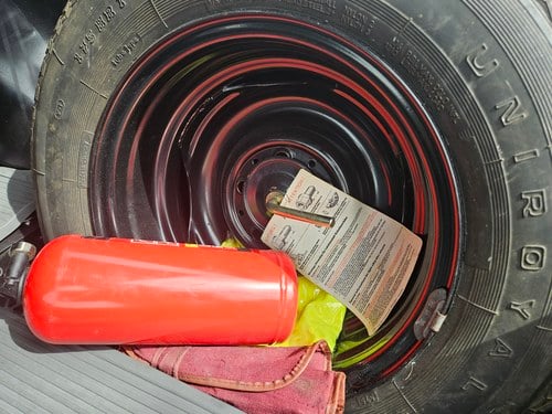 1971 Mercedes-Benz W114 250CE - Five-Speed Manual In vendita (immagine 51 di 130)