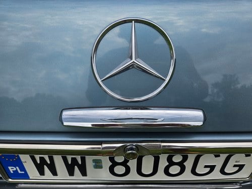 1971 Mercedes-Benz W114 250CE - Five-Speed Manual In vendita (immagine 90 di 130)