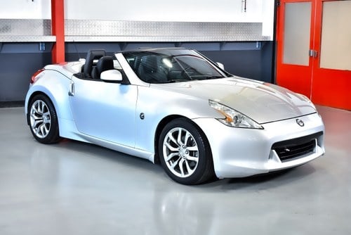 2010 Nissan 370Z Convertible 3,7L V6 (Sport PKG) till salu (bild 8 av 109)