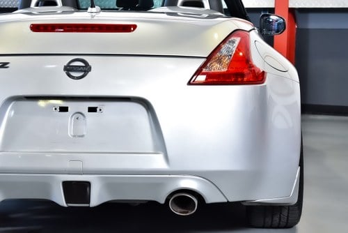 2010 Nissan 370Z Convertible 3,7L V6 (Sport PKG) till salu (bild 100 av 109)