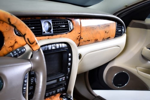 2006 Jaguar XJR (X350) Saloon 4,2L Supercharged V8 till salu (bild 37 av 98)