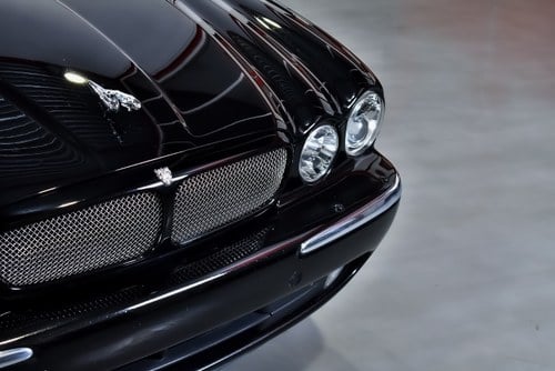 2006 Jaguar XJR (X350) Saloon 4,2L Supercharged V8 till salu (bild 73 av 98)