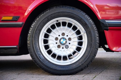 1986 BMW E24 635CSI Automatic For Sale (picture 24 of 196)