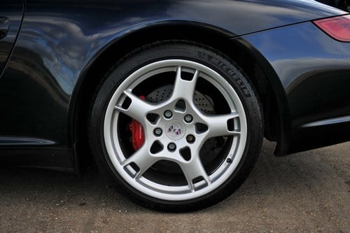 2005 Porsche 911 Carrera S 997 Manual In vendita (immagine 9 di 172)