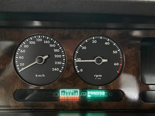 1988 Daimler XJ40 In vendita (immagine 12 di 89)
