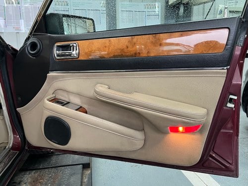 1988 Daimler XJ40 In vendita (immagine 29 di 89)