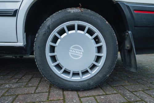 1991 Volvo 940GL 2L Automatic till salu (bild 27 av 112)
