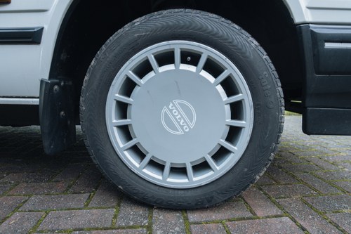 1991 Volvo 940GL 2L Automatic till salu (bild 29 av 112)