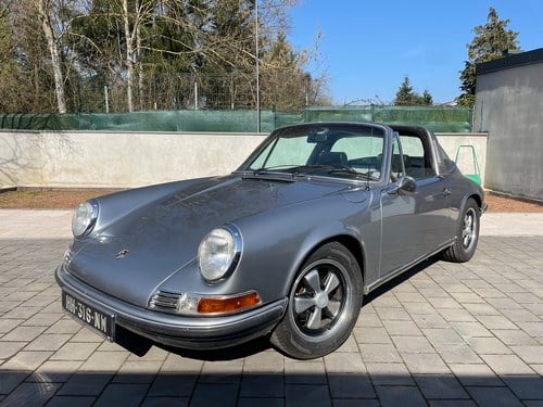 1972 Porsche 911T 2.4 Targa ‘Olklappe’ In vendita (immagine 3 di 126)