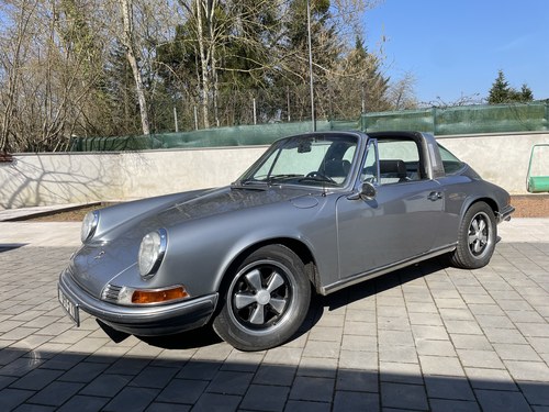 1972 Porsche 911T 2.4 Targa ‘Olklappe’ In vendita (immagine 4 di 126)