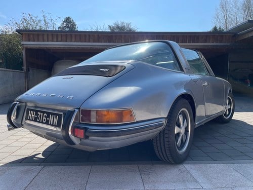 1972 Porsche 911T 2.4 Targa ‘Olklappe’ In vendita (immagine 9 di 126)