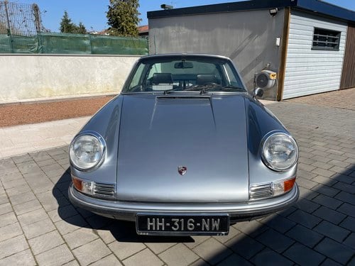 1972 Porsche 911T 2.4 Targa ‘Olklappe’ In vendita (immagine 12 di 126)