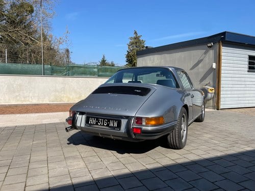 1972 Porsche 911T 2.4 Targa ‘Olklappe’ In vendita (immagine 14 di 126)
