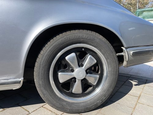 1972 Porsche 911T 2.4 Targa ‘Olklappe’ In vendita (immagine 19 di 126)