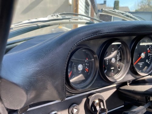 1972 Porsche 911T 2.4 Targa ‘Olklappe’ In vendita (immagine 39 di 126)