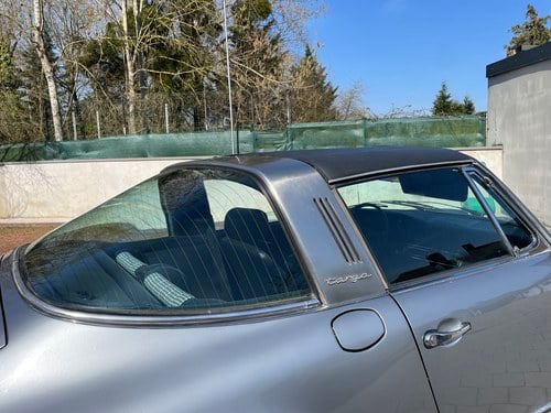 1972 Porsche 911T 2.4 Targa ‘Olklappe’ In vendita (immagine 84 di 126)