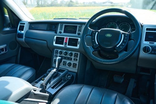 2003 Land Rover Range Rover 4.4 V8 Vogue L322 à venda (imagem 35 de 196)
