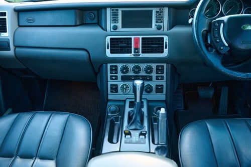 2003 Land Rover Range Rover 4.4 V8 Vogue L322 à venda (imagem 65 de 196)