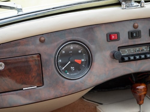 1974 Daimler Birchfield Sports 4.2L Automatic à venda (imagem 42 de 277)