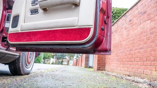 1989 Rolls-Royce Silver Spirit 2 - 63k miles from new till salu (bild 66 av 250)