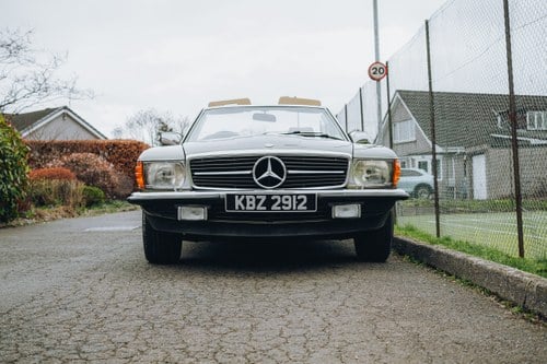 1982 Mercedes-Benz 280SL R107 For Sale (picture 2 of 150)