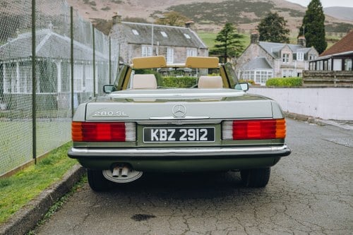 1982 Mercedes-Benz 280SL R107 For Sale (picture 3 of 150)